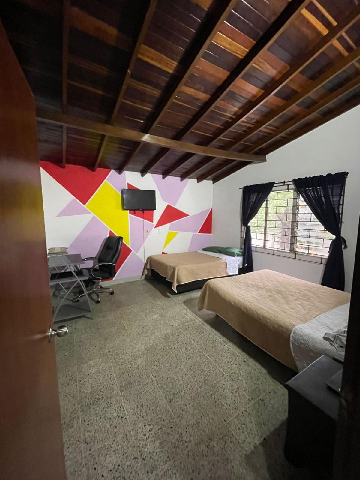 Hostel Urban City Medellín Dış mekan fotoğraf