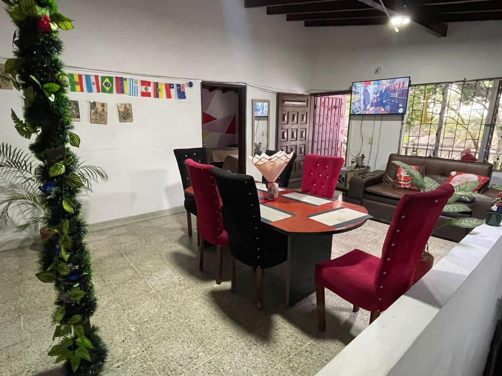 Hostel Urban City Medellín Dış mekan fotoğraf
